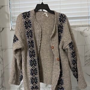 Cozy Gray and Blue Patterned Women's Sweater